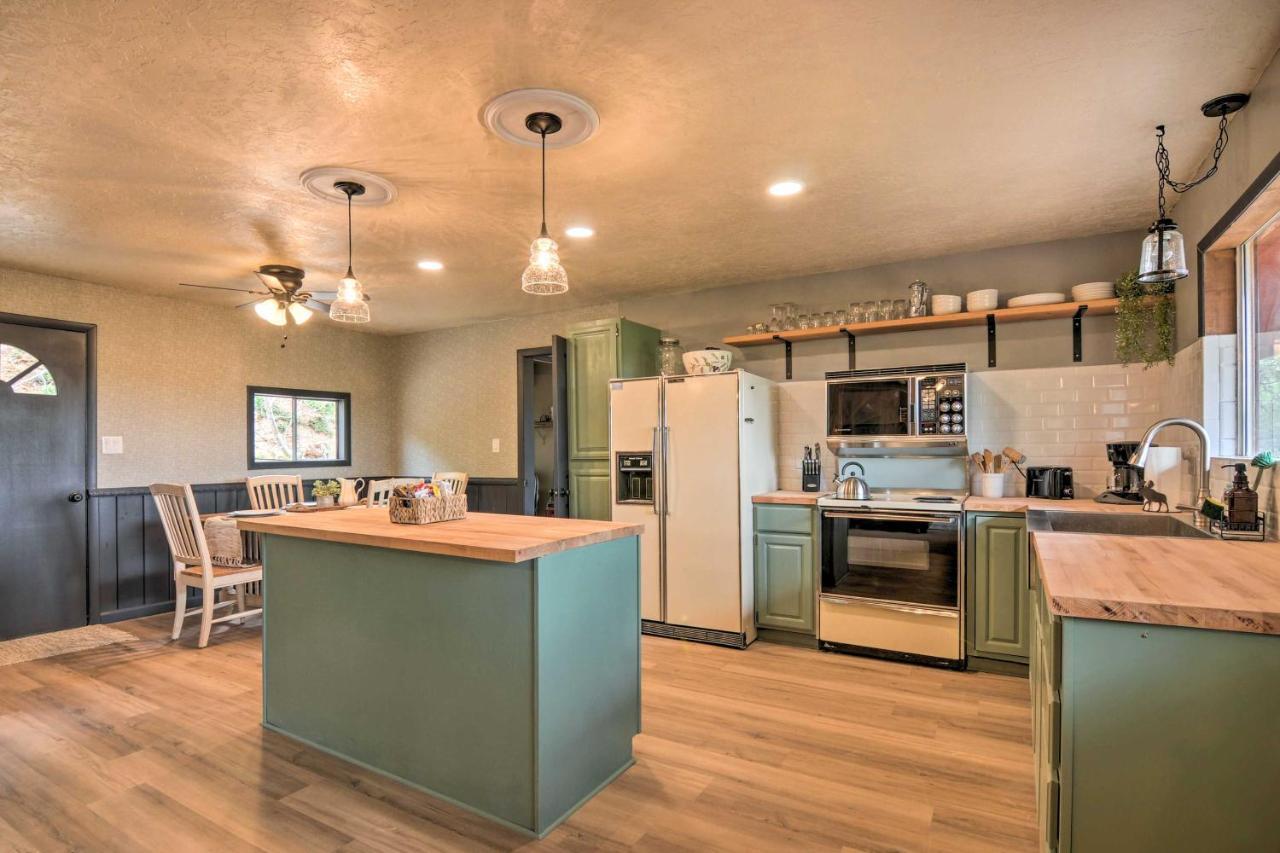 Pet-Friendly Duck Creek Village Retreat With Deck! Zewnętrze zdjęcie
